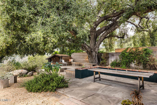 4155 Aralia Road, Altadena CA: https://media.crmls.org/mediaz/8731bce7-8aa8-4520-b5df-552f8d70a472.jpg
