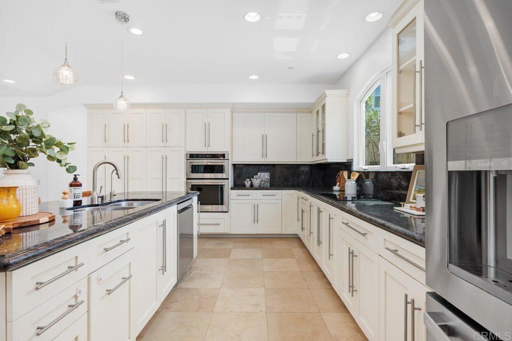182 Andrew Avenue - photo 13