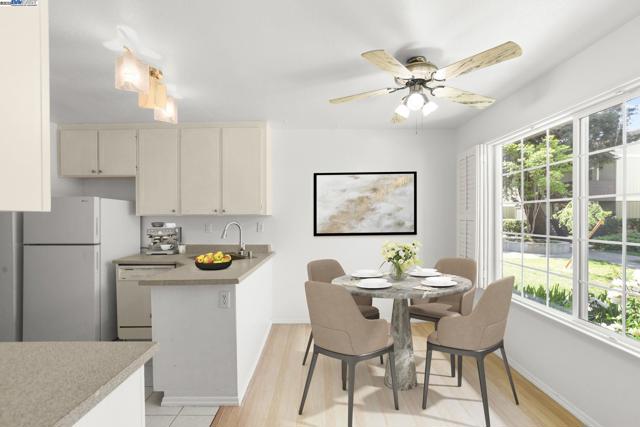 2575 Easton Way, San Jose CA: https://media.crmls.org/mediaz/873738cf-7ba5-4195-a1e2-8498f1003743.jpg