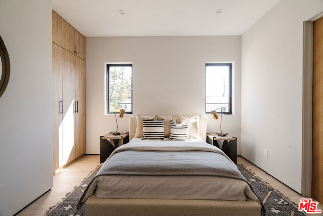 819 N Ogden Drive, Los Angeles CA: https://media.crmls.org/mediaz/87374523-60bc-430a-8917-c12c380444db.jpg