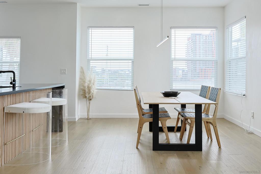 MLS #250030466SD img 3