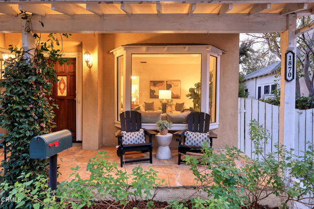 Detail Gallery Image 5 of 46 For 1870 Brigden Rd, Pasadena,  CA 91104 - 3 Beds | 2 Baths