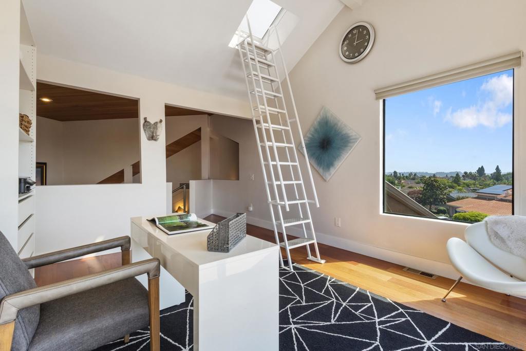 2709 Unicornio Street - photo 18