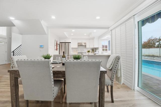 11383 Stonecress Avenue, Fountain Valley CA: https://media.crmls.org/mediaz/87383565-abe4-43d7-84e9-8da26d879963.jpg