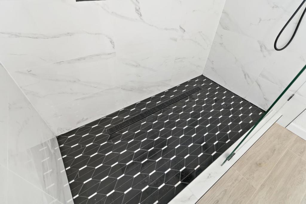 https://media.crmls.org/mediaz/87396e3e-cabf-49a6-af03-d6921b5c3c67.jpg?preset=X-Large