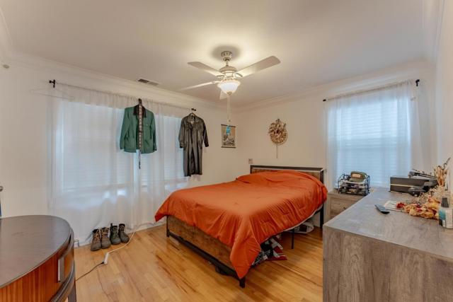 314 Lyndale Avenue, San Jose CA: https://media.crmls.org/mediaz/8739d0a3-f263-461b-9028-220127394c7a.jpg