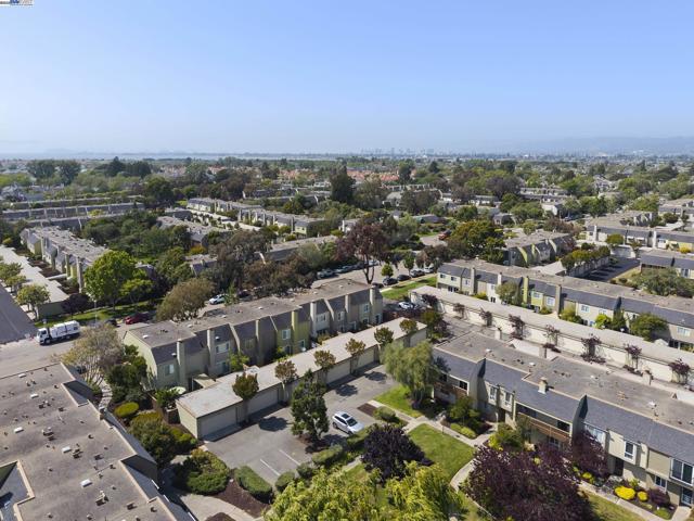 3112 La Campania, Alameda CA: https://media.crmls.org/mediaz/873af822-de58-4886-822c-21dfdb74653a.jpg