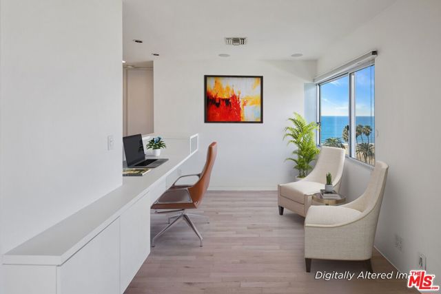 101 California Avenue, Santa Monica CA: https://media.crmls.org/mediaz/873bbf41-7e68-45b3-830c-d4e5188842e4.jpg