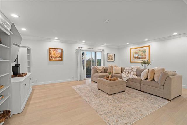 136 Teresita Way, Los Gatos CA: https://media.crmls.org/mediaz/873c04de-c87d-431e-826d-dbbf66b1a28a.jpg
