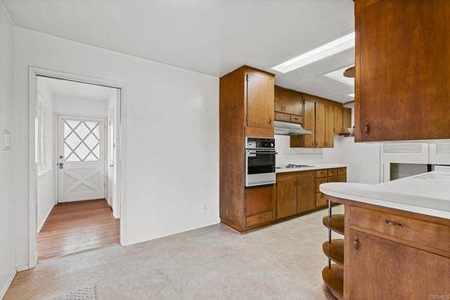 Detail Gallery Image 17 of 57 For 936 W 3rd Ave, Escondido,  CA 92025 - 3 Beds | 1 Baths