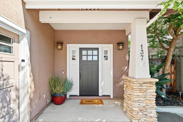 137 Kennedy Avenue, Campbell CA: https://media.crmls.org/mediaz/873d8fee-7dd5-4d3c-a84d-1682502b7ba6.jpg