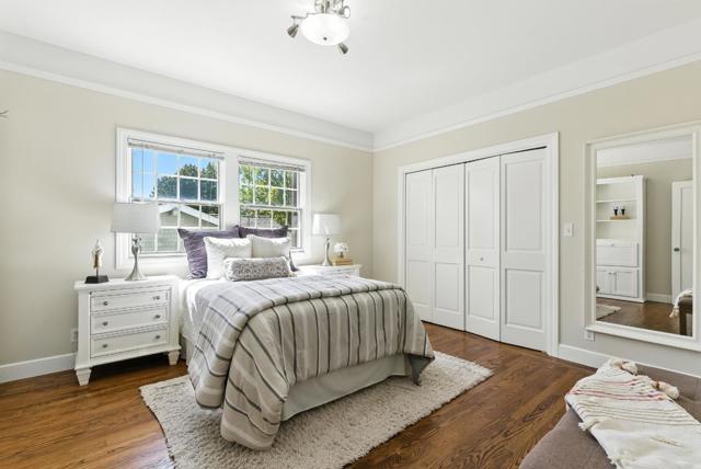 158 Oakdale Street, Redwood City CA: https://media.crmls.org/mediaz/873dbc0a-2271-4cc3-bde3-a599f0c50c24.jpg