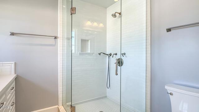 Detail Gallery Image 22 of 37 For 209 San Miguel Rd, Pasadena,  CA 91105 - 4 Beds | 3 Baths