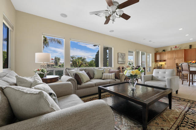 79640 Citrus, La Quinta CA: https://media.crmls.org/mediaz/873e9ea4-e4b1-47c5-9fb9-06ab3b86c409.jpg