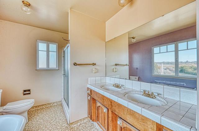 1051 San Miguel Cyn Road, Royal Oaks CA: https://media.crmls.org/mediaz/87409f30-1567-4c85-8d66-363e2b9dbe0f.jpg