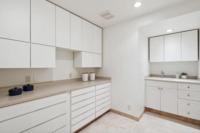 50 Bear Paw, Portola Valley CA: https://media.crmls.org/mediaz/874160d0-c165-4a20-88ca-a4e5445429a5.jpg