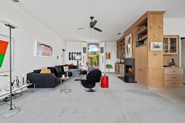 47314 Abdel Circle, Palm Desert CA: https://media.crmls.org/mediaz/87424c87-bd9a-4deb-bb60-a4e0b7f522d4.jpg