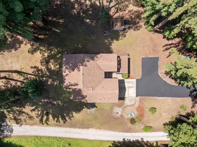220 Hillary, Boulder Creek CA: https://media.crmls.org/mediaz/87426975-fa67-49e2-886e-4c3c4ad03f10.jpg