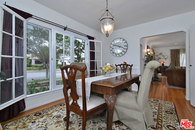 1044 Coolidge Drive, San Gabriel CA: https://media.crmls.org/mediaz/87431a92-d026-4484-9998-12c4d392e76d.jpg