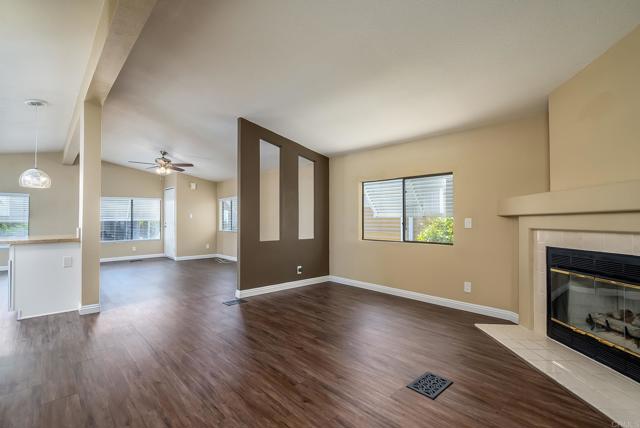 Detail Gallery Image 4 of 32 For 1925 Otay Lakes Rd #81,  Chula Vista,  CA 91913 - 2 Beds | 2 Baths