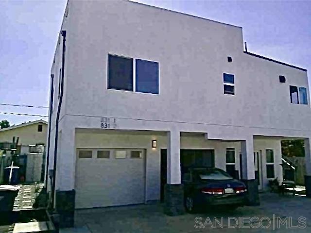 829 11th St, Imperial Beach CA: https://media.crmls.org/mediaz/8743ecdd-7dc1-4d4c-a3f3-fe919f3b1b09.jpg