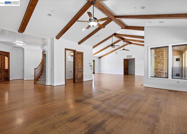 Image 6 of 60 For 920 Happy Valley Rd