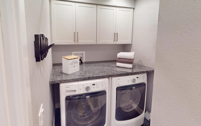 153 Desert Falls E Drive, Palm Desert CA: https://media.crmls.org/mediaz/87457fb5-1a47-4093-b691-41dfcb538300.jpg