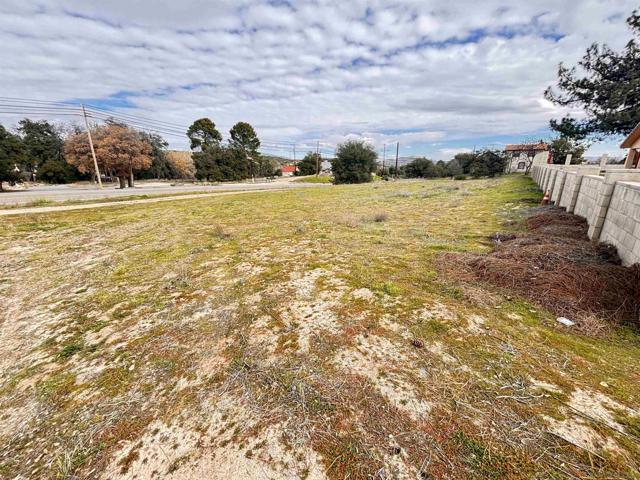 2185 Manzanita Ln, Boulevard CA: https://media.crmls.org/mediaz/87472282-937d-4025-81e3-23a82c846342.jpg