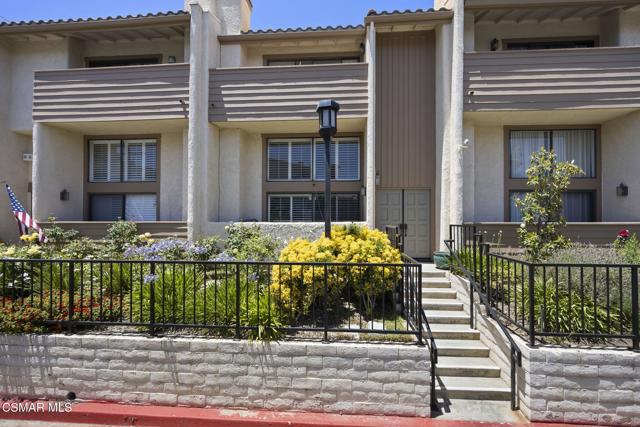 26341 W Bravo Lane, Calabasas CA: https://media.crmls.org/mediaz/87478359-2b8e-4b33-985f-f9046f477b40.jpg