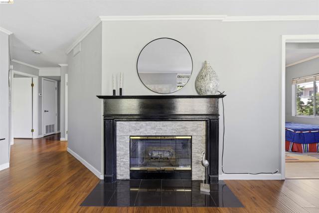 Image 5 of 38 For 535 Pierce 5203