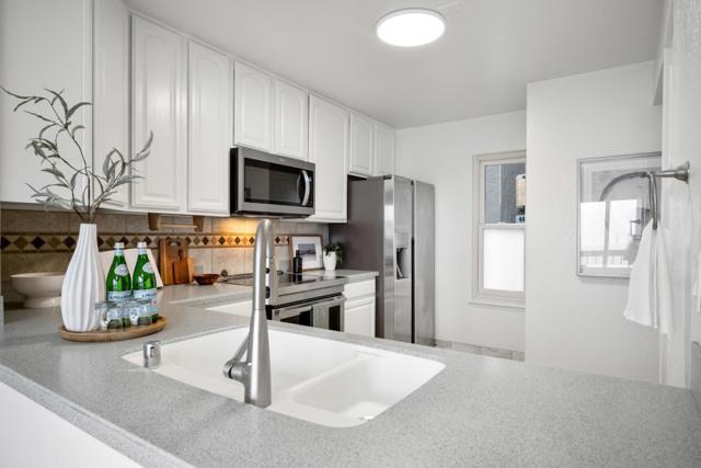 445 Roberts Road, Pacifica CA: https://media.crmls.org/mediaz/87481b8e-c755-4c9a-a4bb-4fbd7c4a4364.jpg