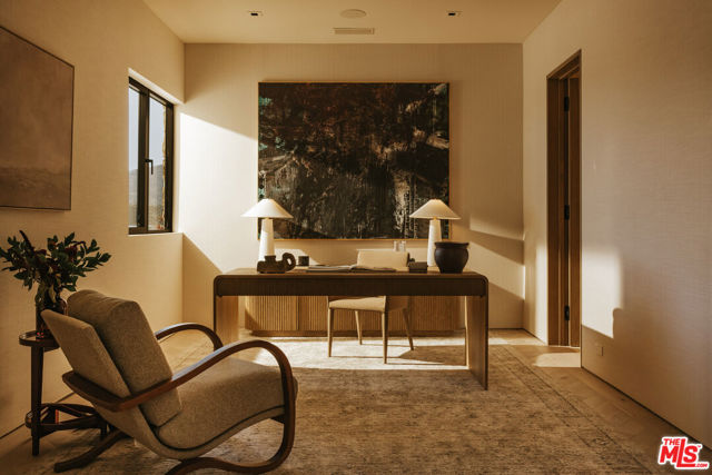 13674 Bayliss Road, Los Angeles CA: https://media.crmls.org/mediaz/874822c5-b62b-4a82-9d00-b58177264cde.jpg