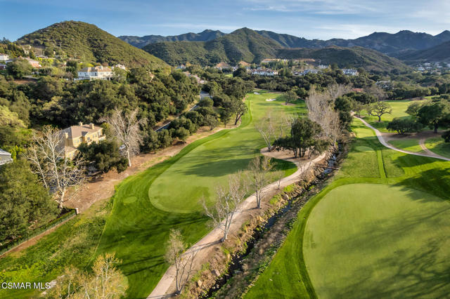 2443 Stafford Road, Lake Sherwood CA: https://media.crmls.org/mediaz/8748483f-287d-4414-abb1-13547d590493.jpg