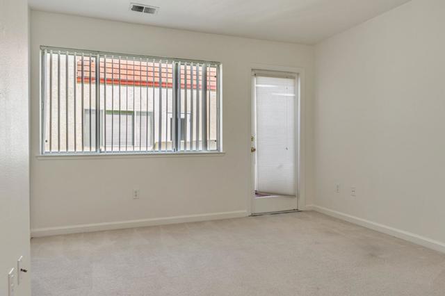 2561 Park Boulevard, Palo Alto CA: https://media.crmls.org/mediaz/87499e97-6bd8-4cc9-8eca-a892d37dedd1.jpg
