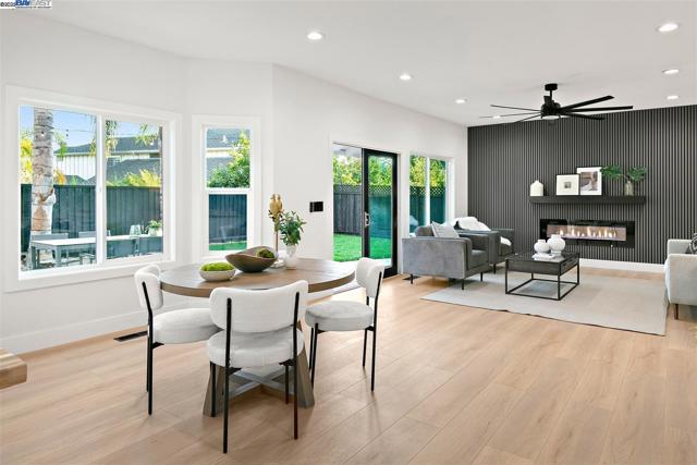 3198 Vintage Crest Dr, San Jose CA: https://media.crmls.org/mediaz/874a0ccf-6f5a-4880-893d-60daae0aebca.jpg