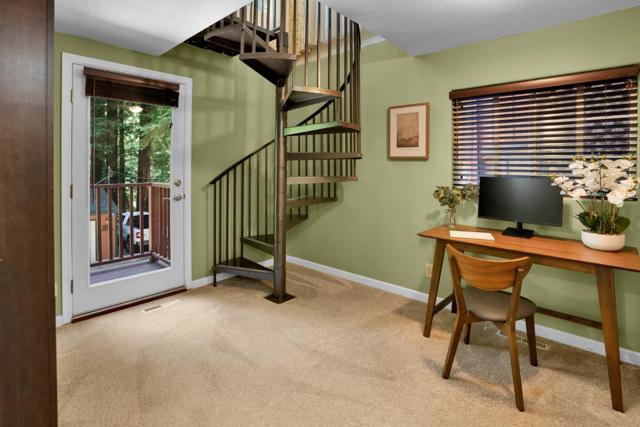 17981 Ogallala Warpath Road, Los Gatos CA: https://media.crmls.org/mediaz/874aae33-82a7-4e91-ba60-57892f3548ae.jpg