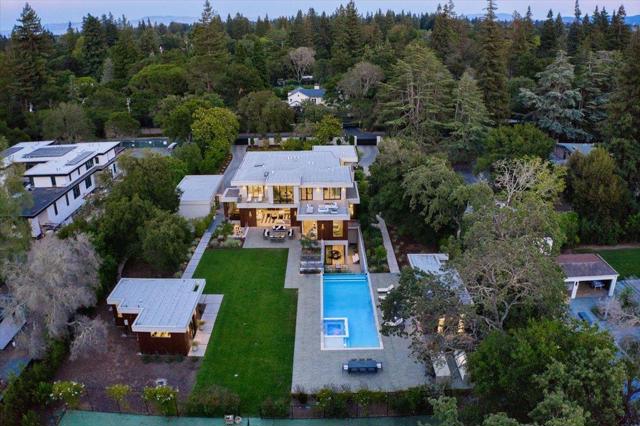 88 Tuscaloosa Avenue, Atherton CA: https://media.crmls.org/mediaz/874b1bfa-225c-438c-af18-ae1973ee375f.jpg