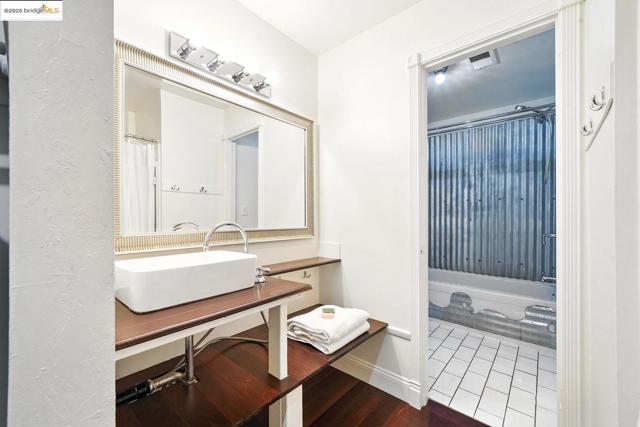 1814 Wildbrook CT, Concord CA: https://media.crmls.org/mediaz/874b4e1a-35b8-4089-90f1-3fca3cf7b330.jpg