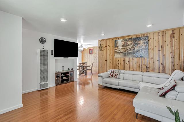3685 Howe Court, Fremont CA: https://media.crmls.org/mediaz/874c2a17-5631-4fb1-b268-c866dd5caa41.jpg