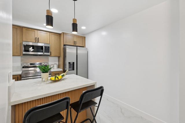 2600 Torrey Pines Road, La Jolla CA: https://media.crmls.org/mediaz/874d6483-6f83-431b-8ee0-a511e71546a1.jpg