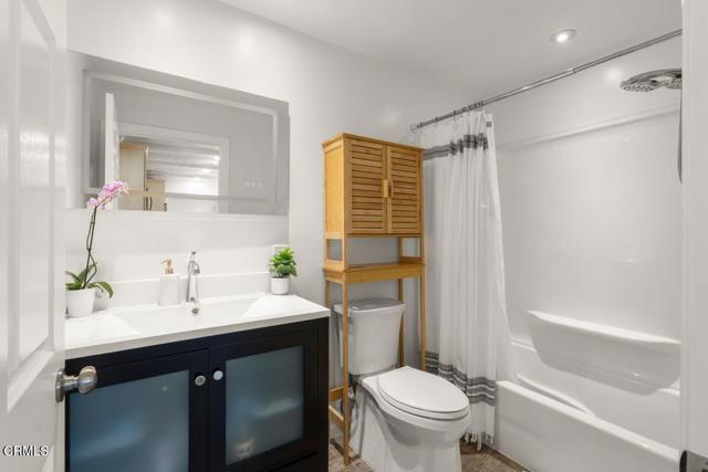 Detail Gallery Image 17 of 65 For 2764 Petit St, Camarillo,  CA 93012 - 2 Beds | 2 Baths