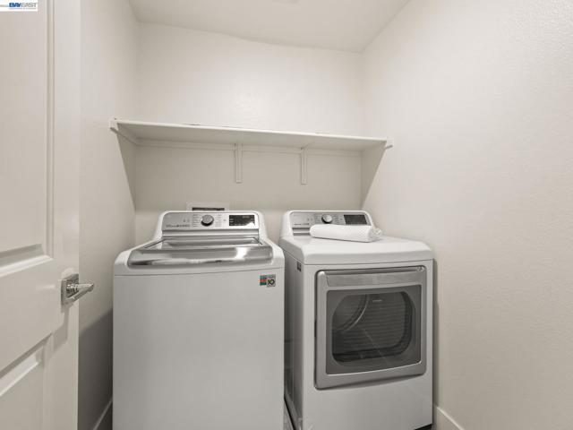 3265 Internet Cmn, Fremont CA: https://media.crmls.org/mediaz/874ea119-a2c1-4e26-86d4-df0fdc6db8d2.jpg