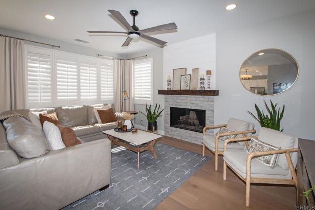 Detail Gallery Image 12 of 50 For 1573 Cypress Creek Ct, Vista,  CA 92084 - 3 Beds | 2/1 Baths