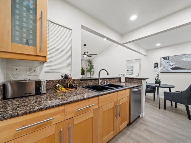 Detail Gallery Image 15 of 39 For 2920 Briarwood Rd #UNIT A12,  Bonita,  CA 91902 - 1 Beds | 1 Baths