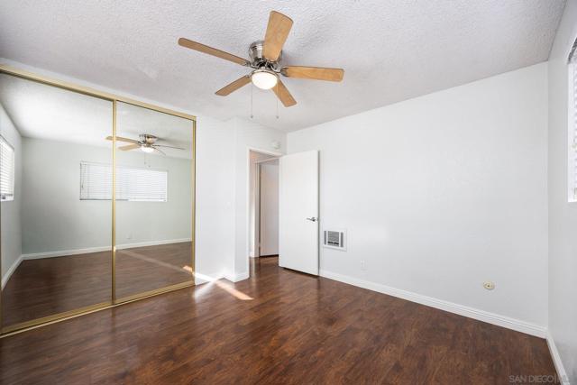 2852 C St, San Diego CA: https://media.crmls.org/mediaz/8752bbd9-7214-478a-9dc2-f4fa065872e4.jpg