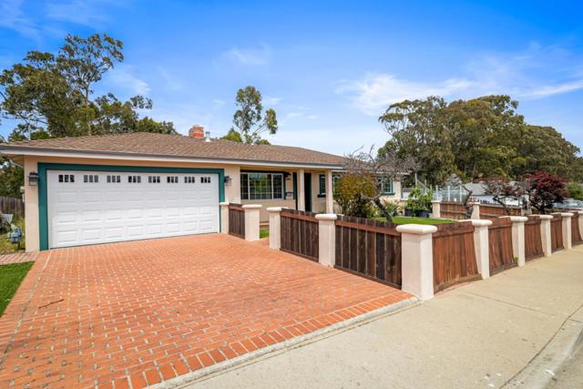 1575 Military Avenue, Seaside CA: https://media.crmls.org/mediaz/8752c501-e4cb-4978-bf2c-00b427b63857.jpg