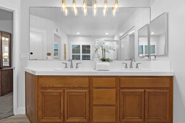 Image 33 of 75 For 3712 Ridge Court