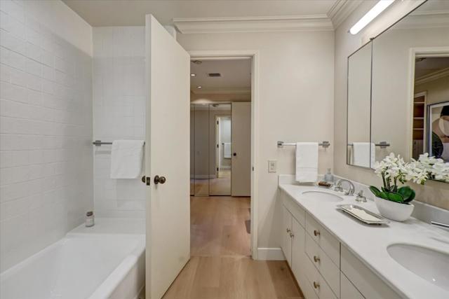 40 W 3rd Avenue, San Mateo CA: https://media.crmls.org/mediaz/875461da-b3cb-4ee8-96ae-066118cbf763.jpg