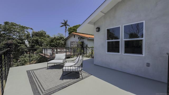 1028 30 Lincoln Ave, San Diego CA: https://media.crmls.org/mediaz/87550cbd-1cf9-44ac-9c4a-c3b44ad9da54.jpg