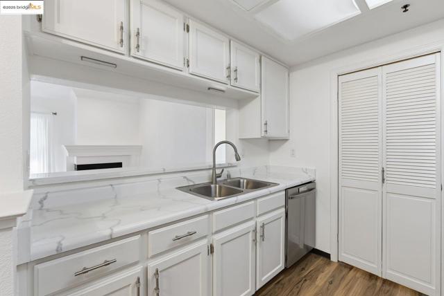 316 Dursey DR, Pinole CA: https://media.crmls.org/mediaz/8755d06d-259d-470e-8d75-5603091eda2d.jpg